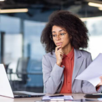 How Freelancers Use Digital Borrowing to Navigate Invoice Delays